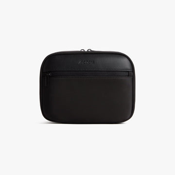 Front view of Metro Hanging Toiletry Case in Carbon Black