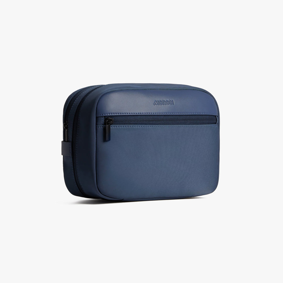Oxford Blue | Side view of Metro Hanging Toiletry Case in Oxford Blue