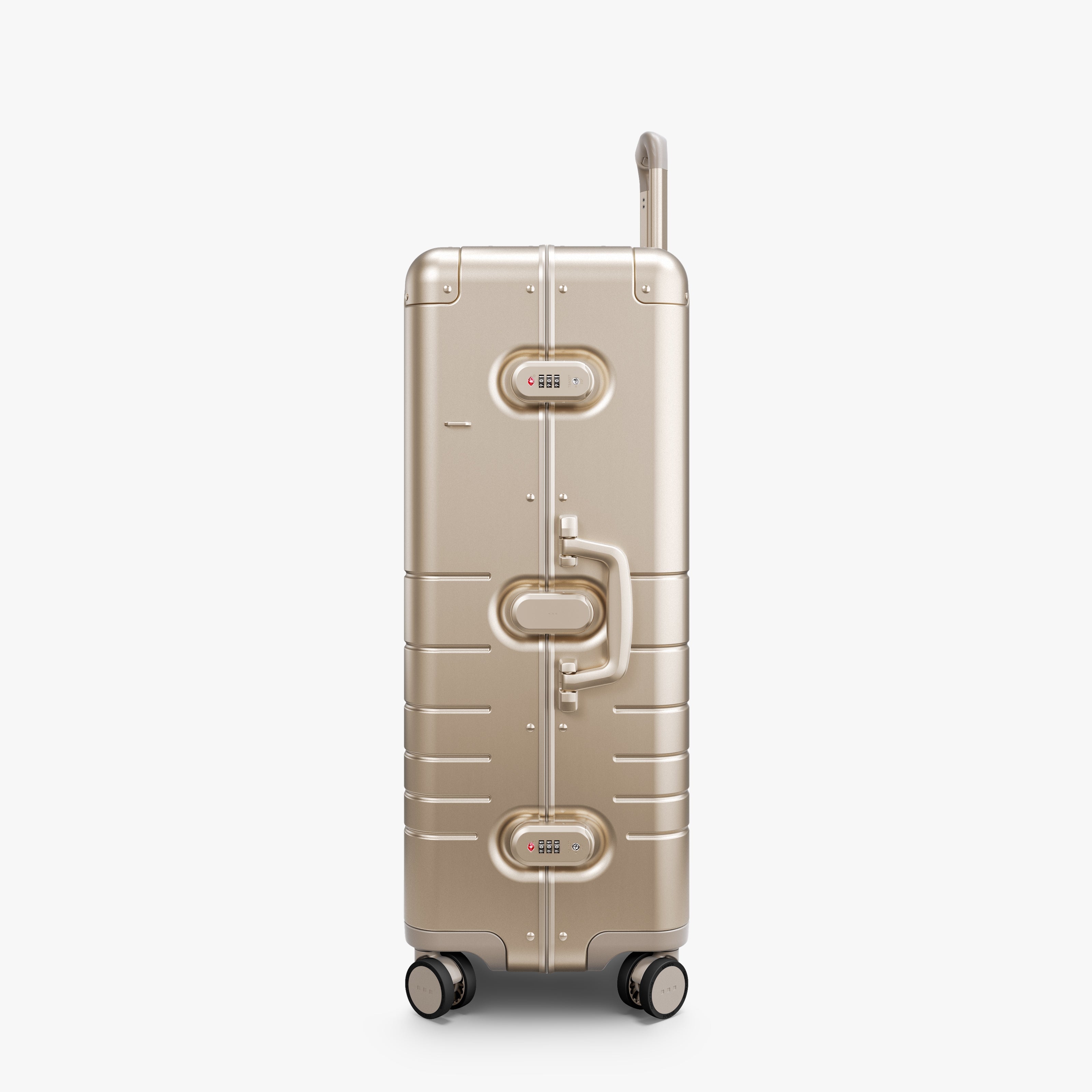 PDP_3_Luggage_Aluminum_CheckIn