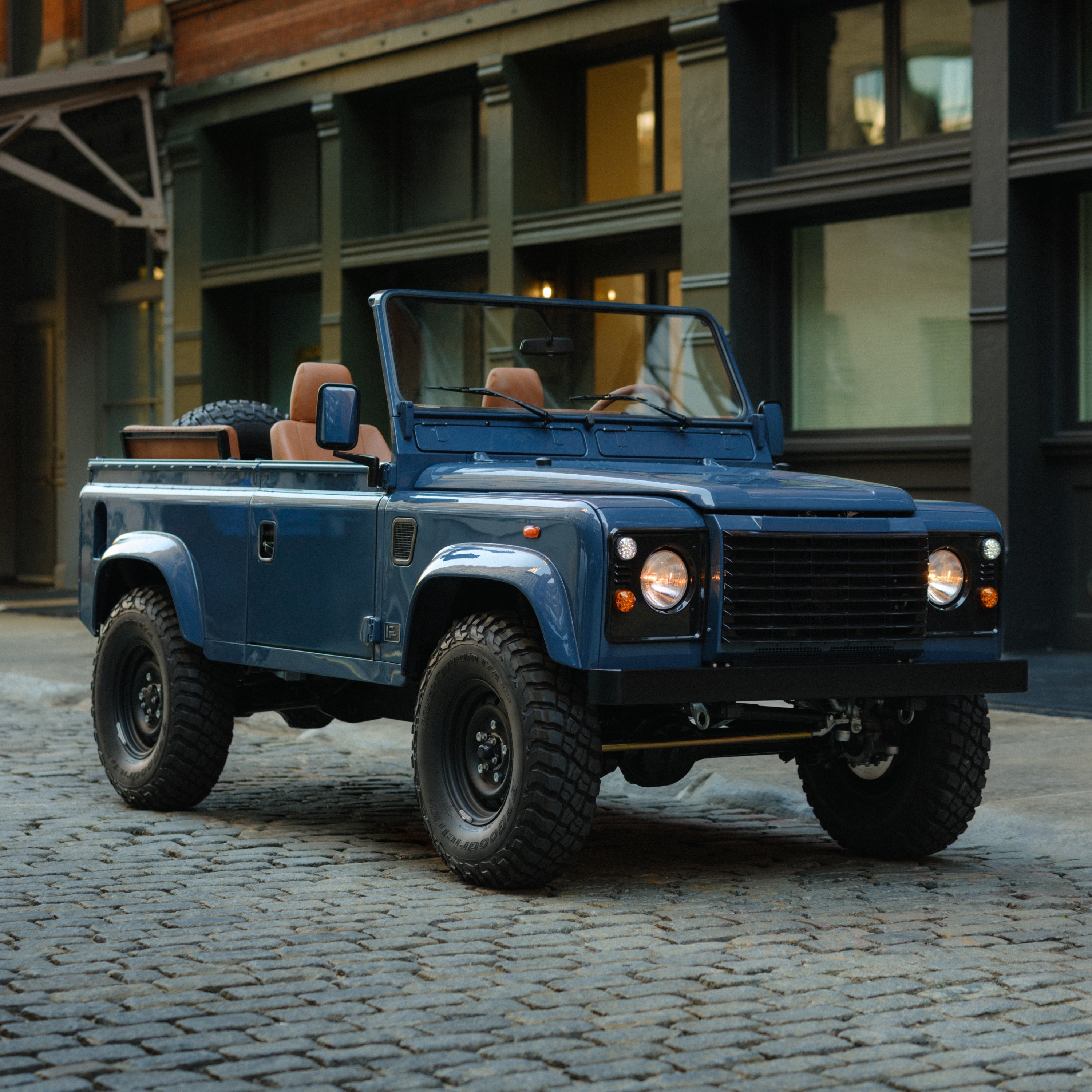 Land Rover Defender in Arles Blue, Brooklyn Coachworks | Monos