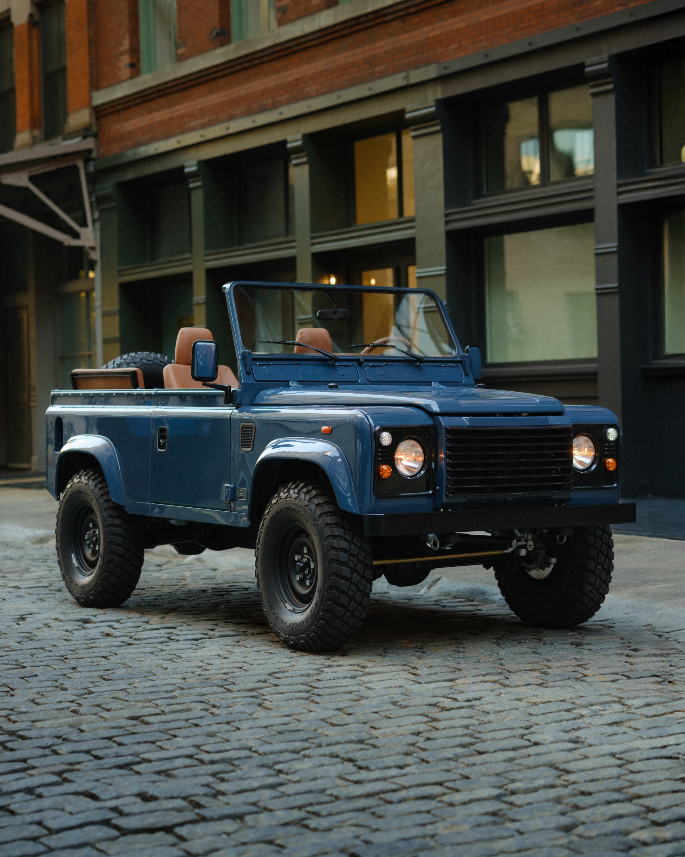 Land Rover Defender in Arles Blue, Brooklyn Coachworks | Monos