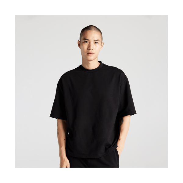 Black Scaled | Front view of man in Kyoto Short Sleeve in Black