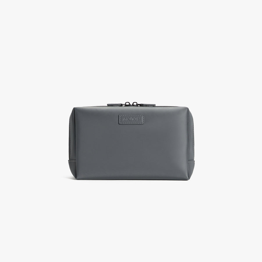 Large / Dover Grey | Front view of Metro Toiletry Case Large in Dover Grey